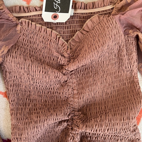 Above the Knee Dress - Picture 4 of 6